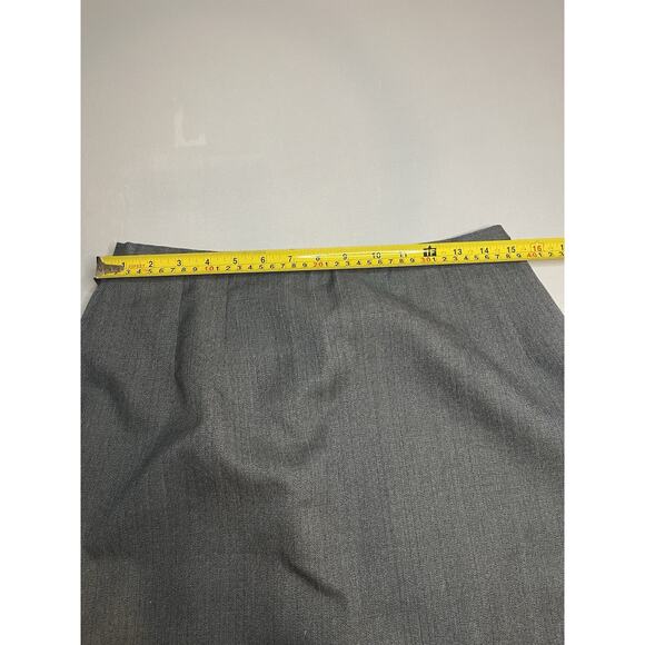 Harve Bernard Women’s Wool Blend Gray Skirt Vintage Size 12 - Picture 2 of 4